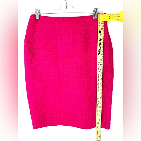 Louben Women Size 8 Fuchsia Pink Pure Virgin Wool Woven Pencil Skirt Zip Canada - Picture 5 of 10
